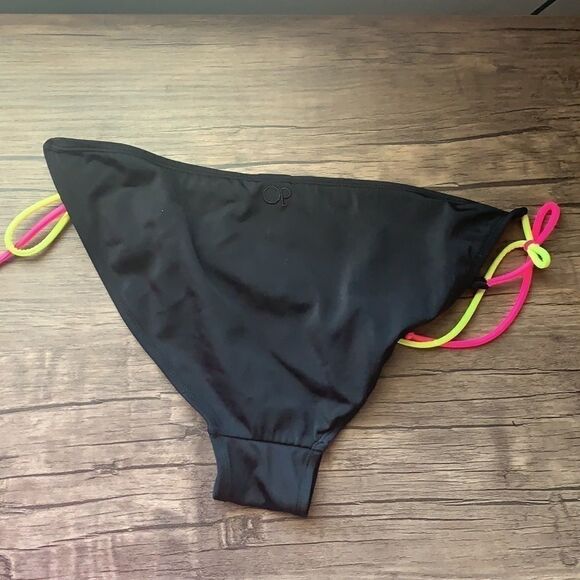 𝅺op String Bikini Bottom Swimsuit Swim - Picture 2 of 7